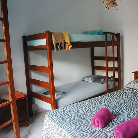 Samblumba Hostel Trindade-3